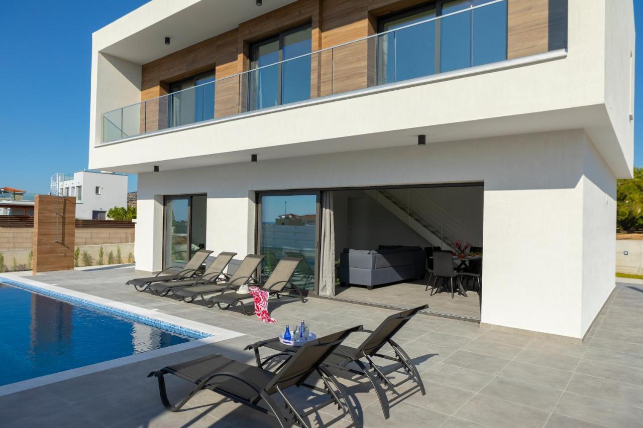 Villa Andre, Walking Distance To Coral Bay Peyia Bagian luar foto